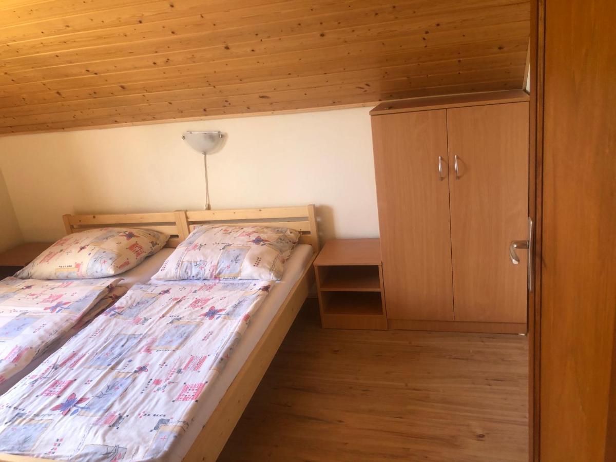 Zalakarosi Egerfa Nyaralohaz Foeldszinti Es Emeleti Apartman Exteriér fotografie